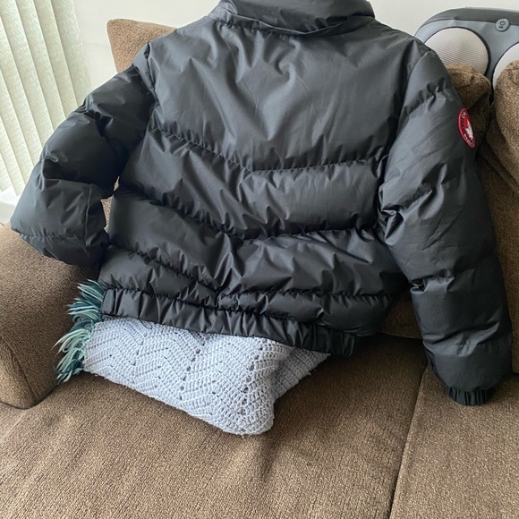 Three black jackets - Picture 7 of 8